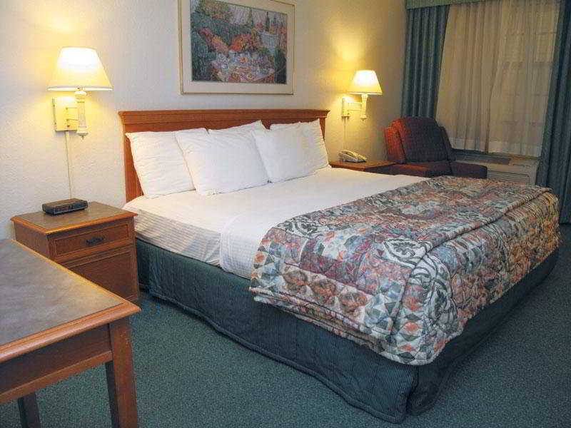 Motel Baymont By Wyndham Tulsa Broken Arrow Zimmer foto